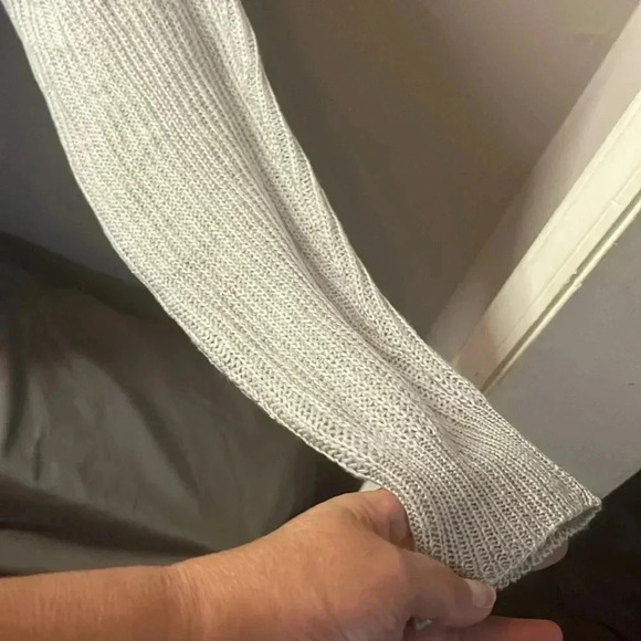 Burgundy and gray junior sweater. - Picture 3 of 6